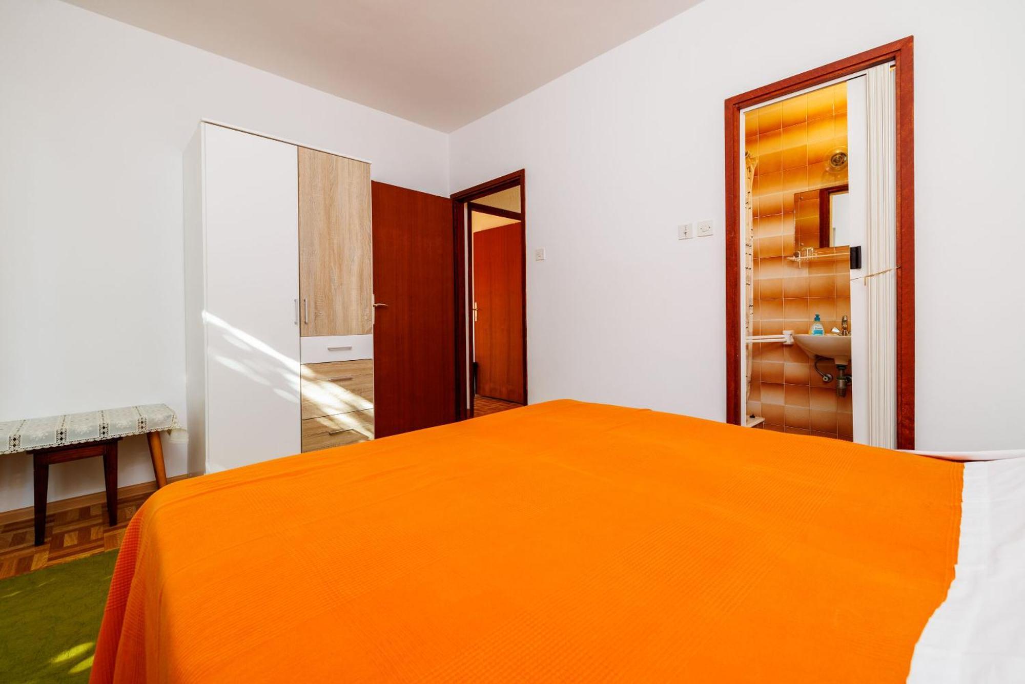 Apartment Zdravka Banjol Bagian luar foto