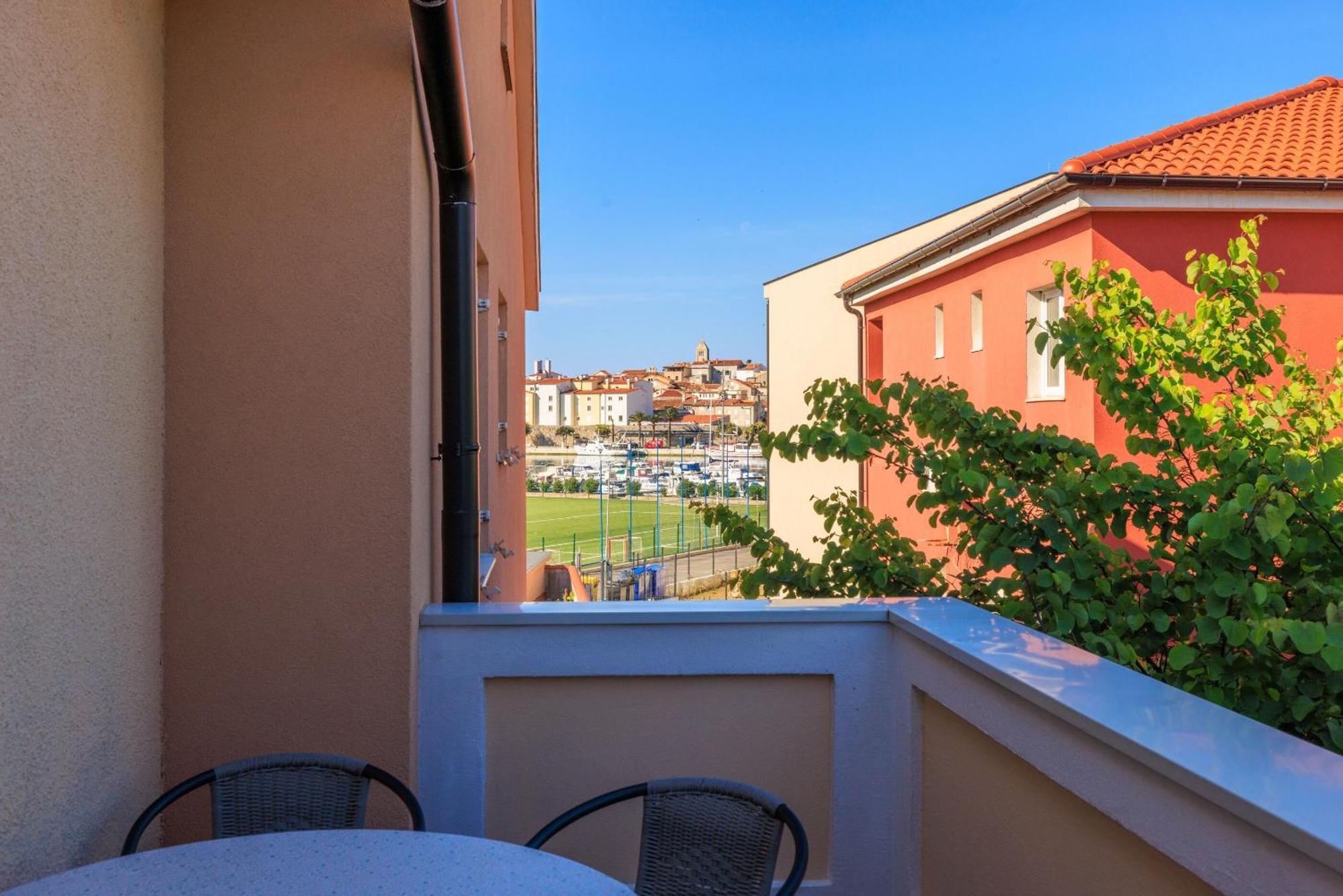 Apartment Zdravka Banjol Bagian luar foto